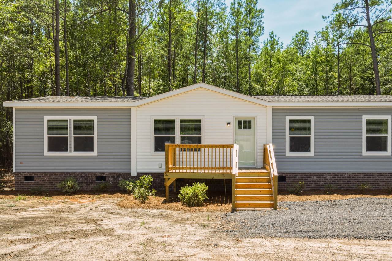 1370 Hudson Road - Photo 1