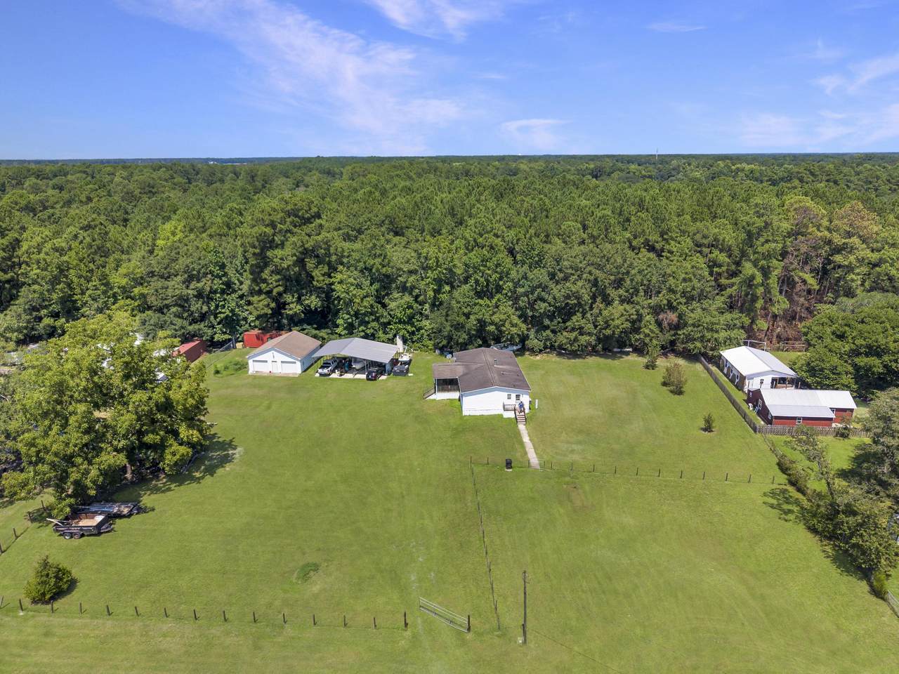 116 Stallion Lane - Photo 1