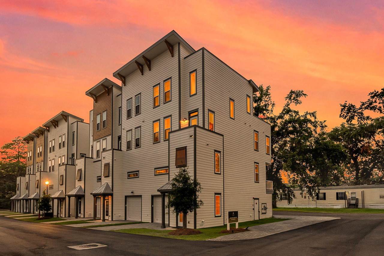 1150 Valdosta Street - Photo 1