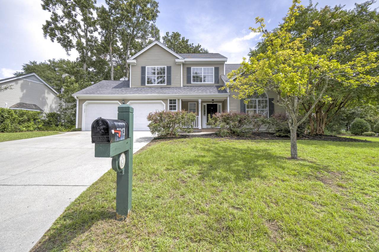 3313 Heathland Way - Photo 1