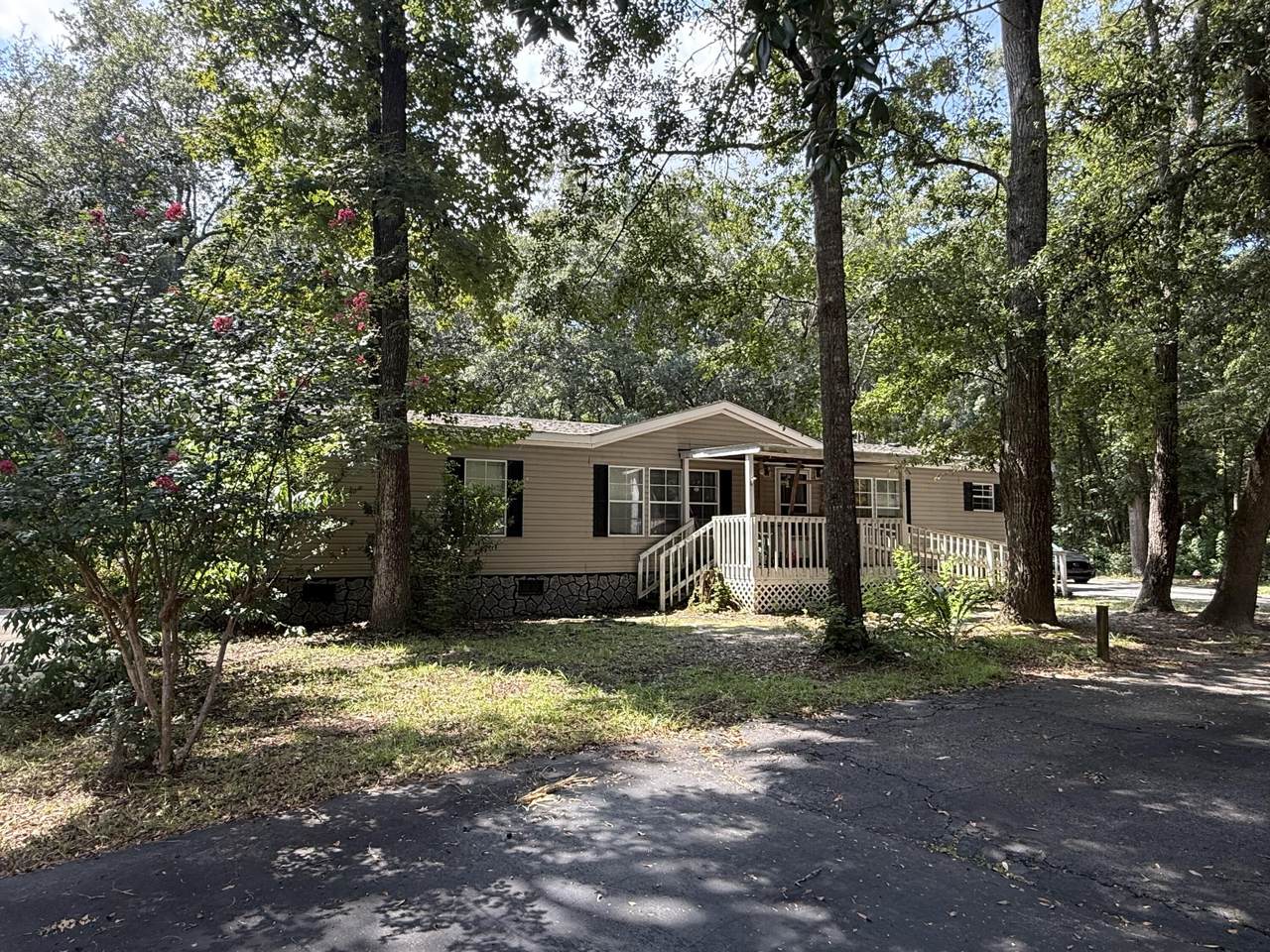100 Dunmeyer Loop Road - Photo 1