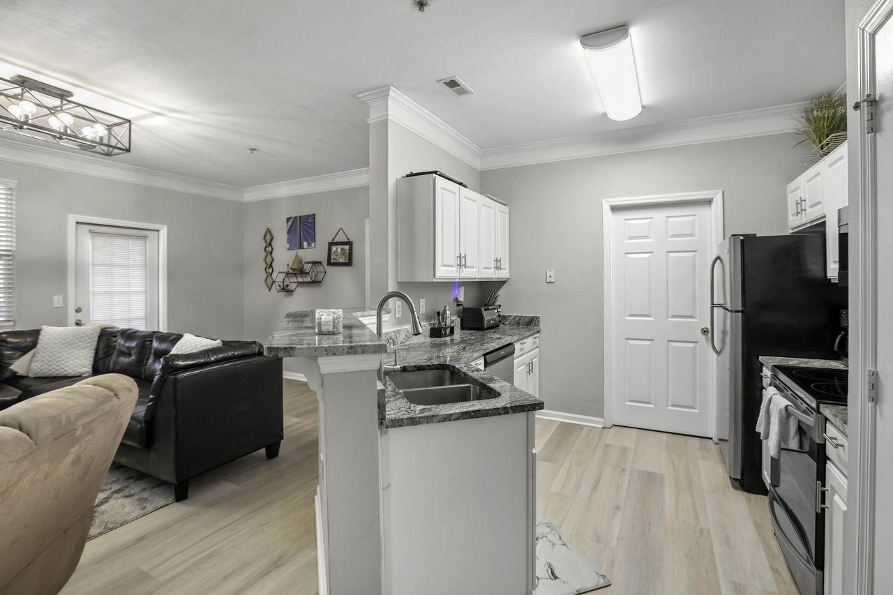 1445 Cambridge Lakes Drive - Photo 1