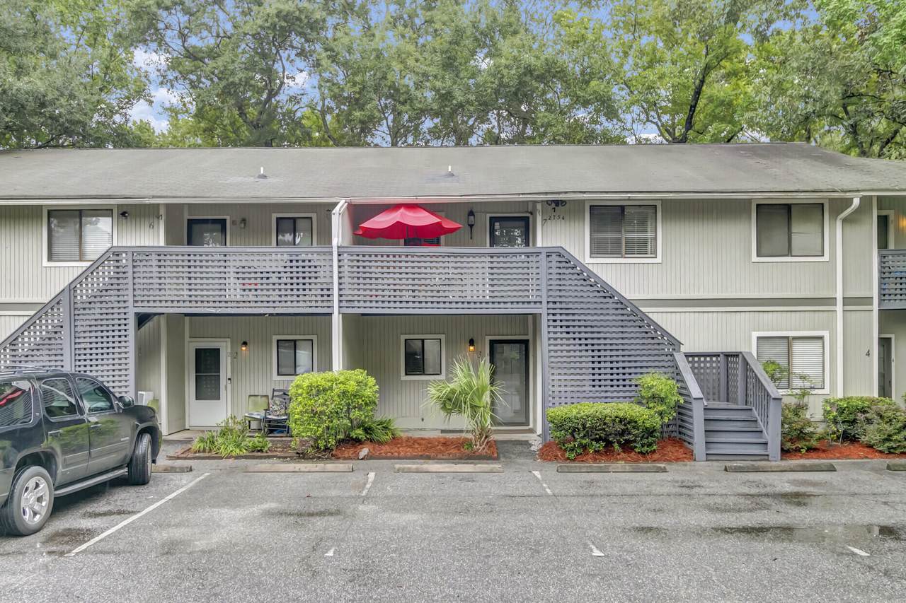 2754 Jobee Drive - Photo 1