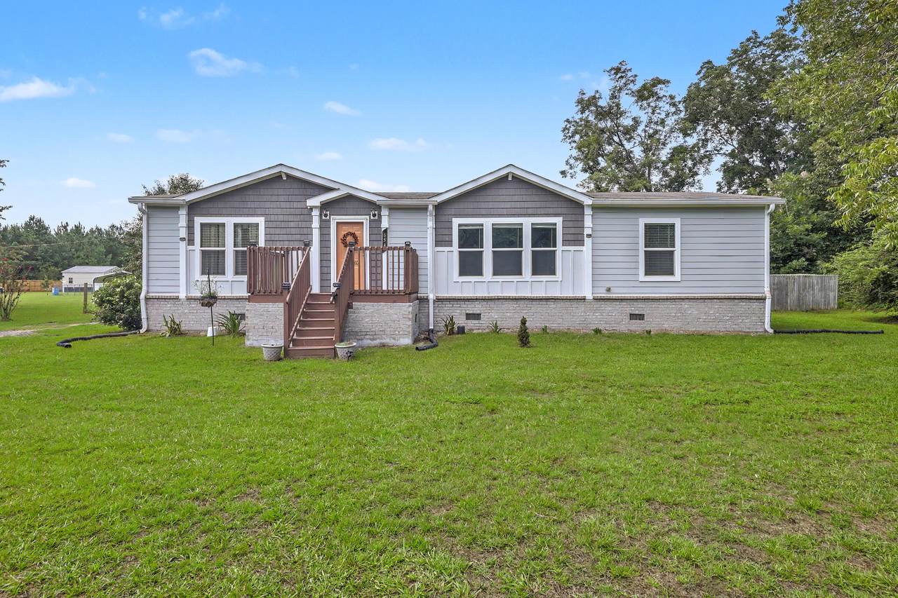 654 Second Texas Road - Photo 1