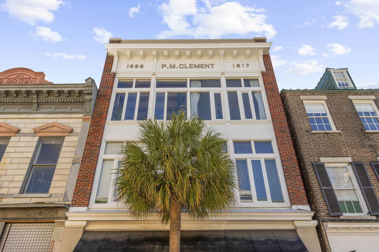 350 King Street - Photo 1