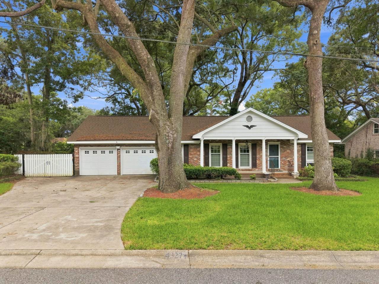 4327 Evanston Boulevard - Photo 1