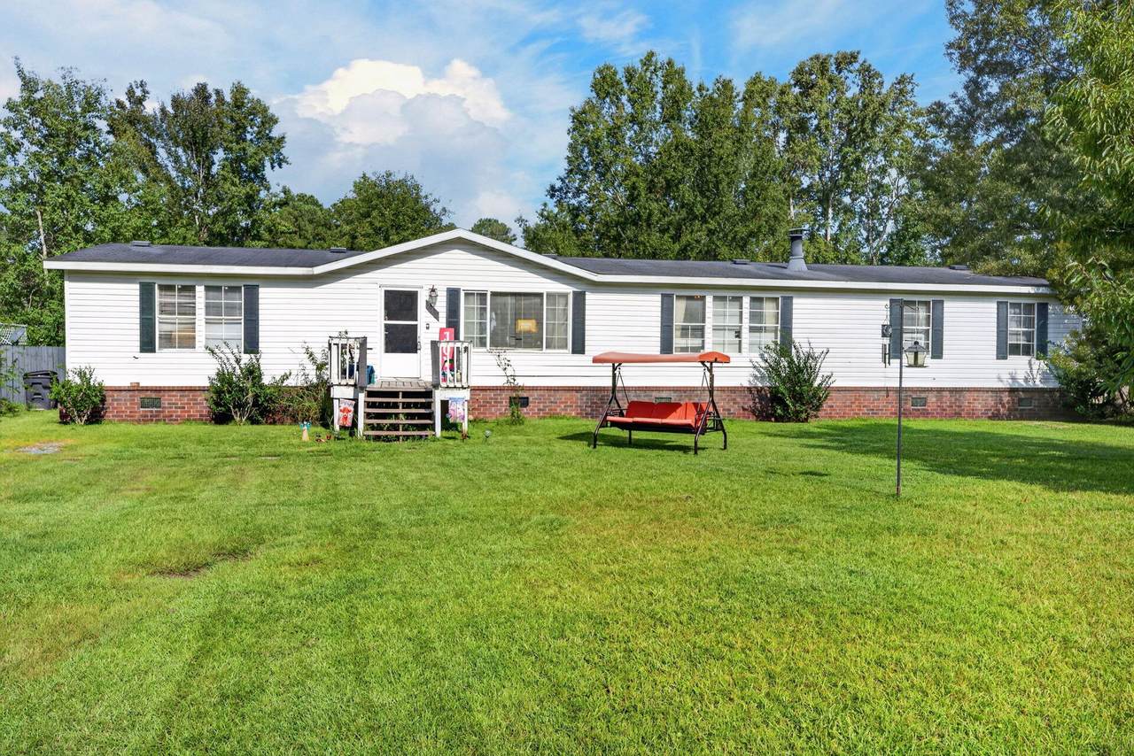 242 Cady Drive - Photo 1