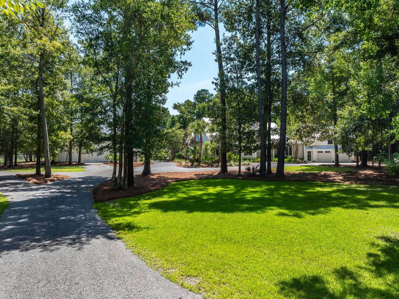 https://bt-photos.global.ssl.fastly.net/charleston/1280_boomver_1_26025450-2.jpg