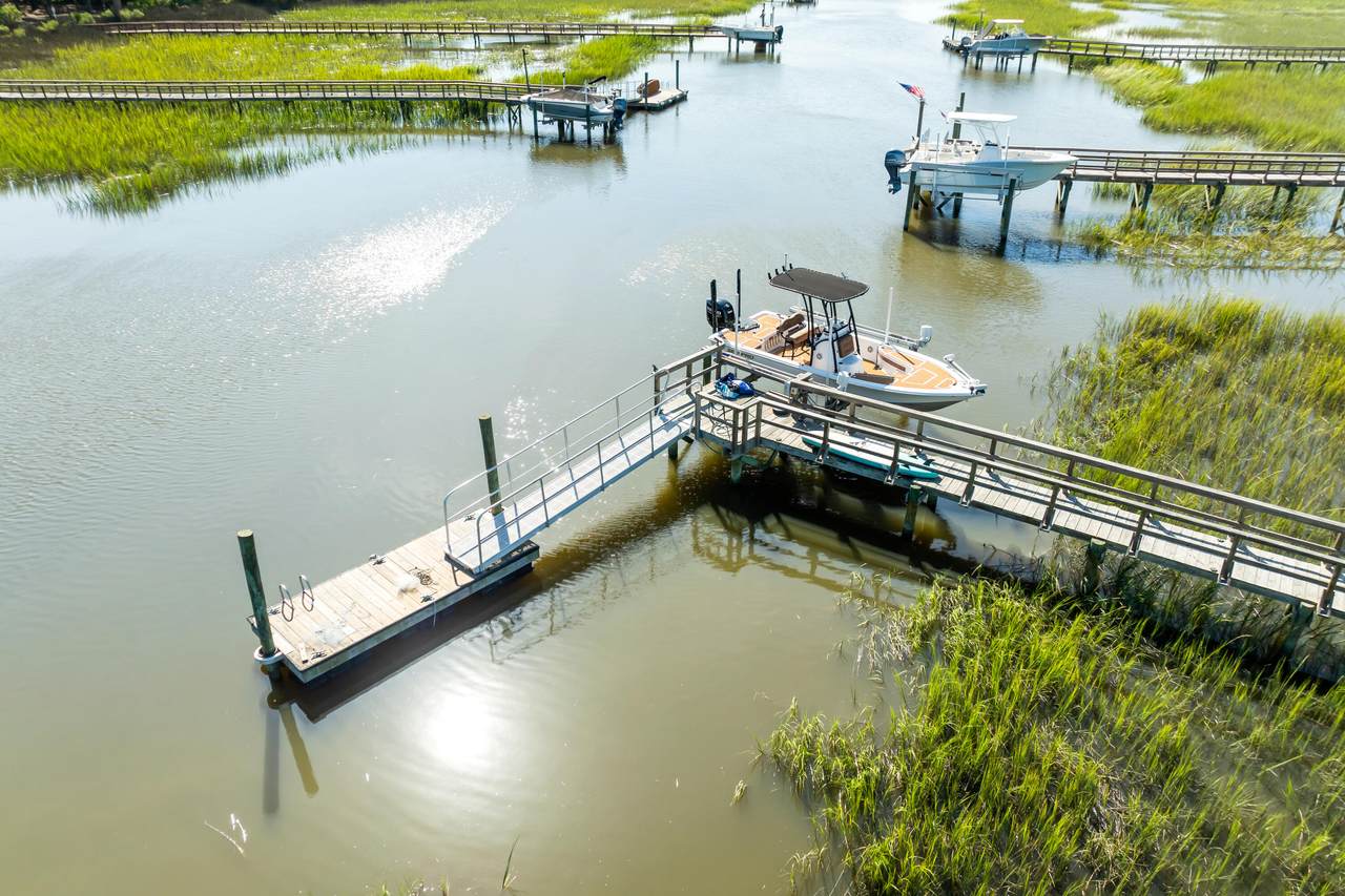 3000 Yachtsman Drive - Photo 1