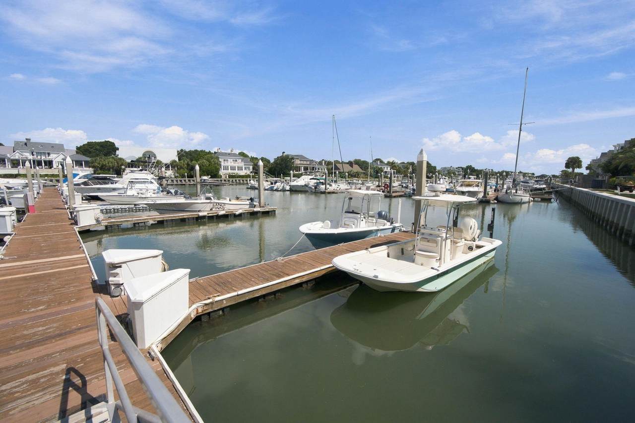 https://bt-photos.global.ssl.fastly.net/charleston/1280_boomver_1_26025732-2.jpg