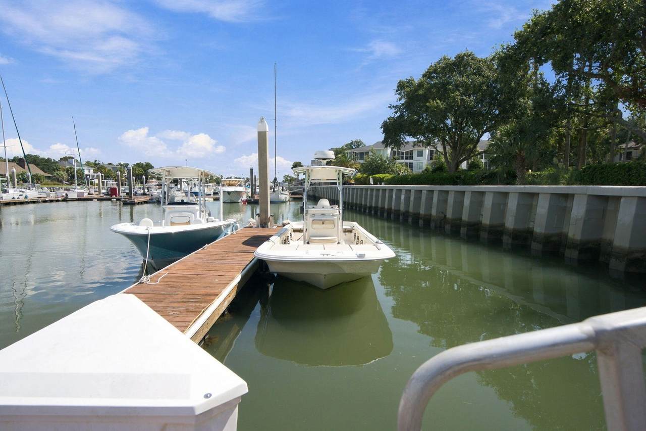 https://bt-photos.global.ssl.fastly.net/charleston/1280_boomver_1_26025732-2.jpg
