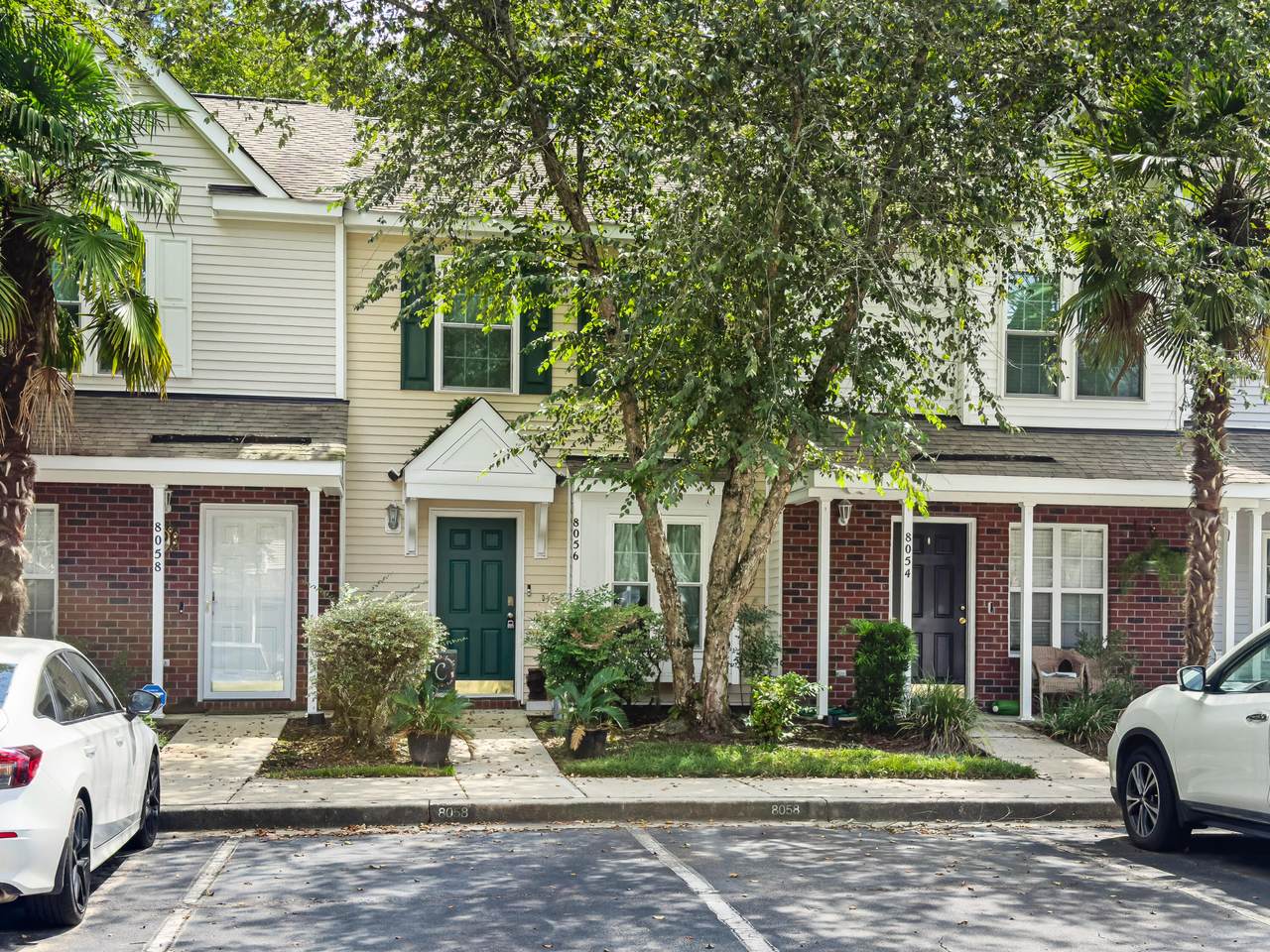 8056 Shadow Oak Drive - Photo 1