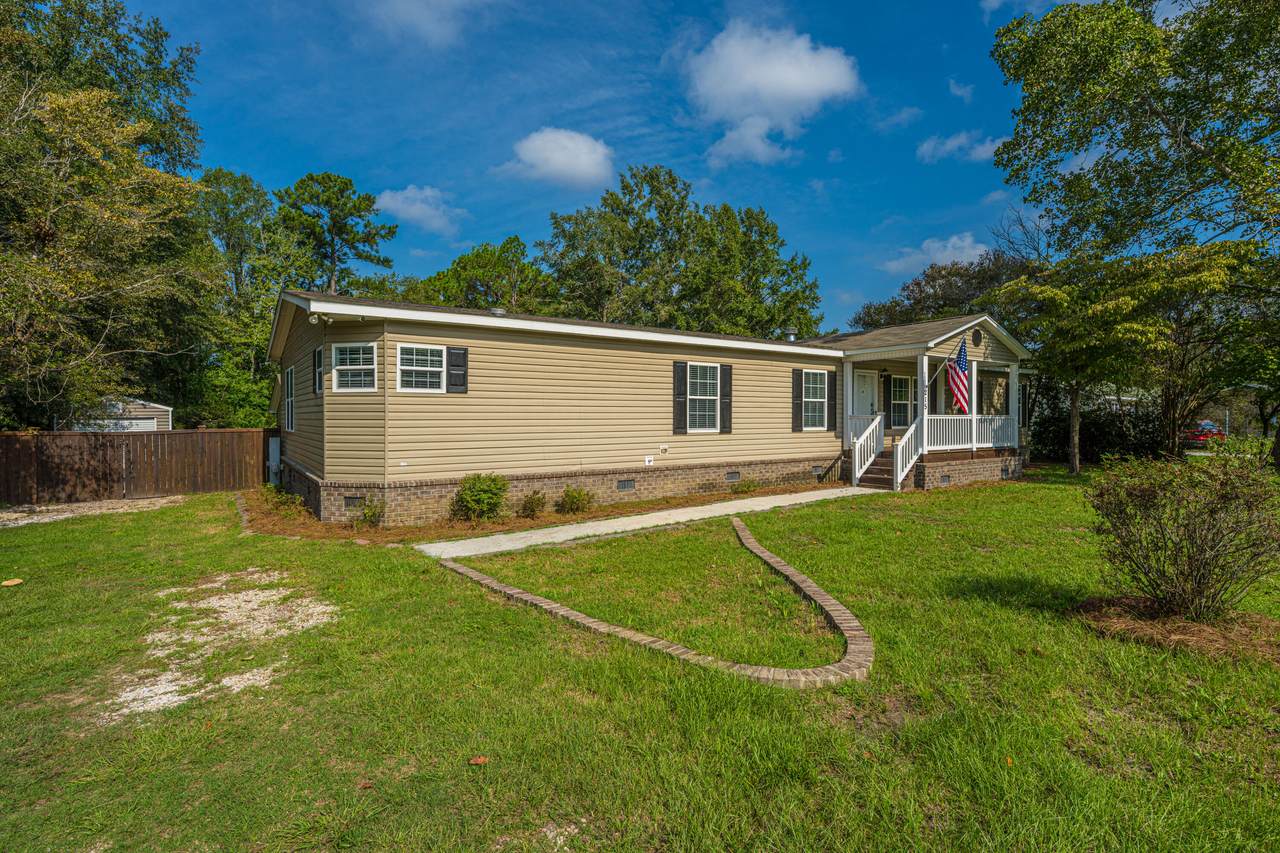 https://bt-photos.global.ssl.fastly.net/charleston/1280_boomver_1_26025880-2.jpg