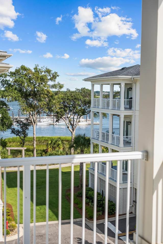 https://bt-photos.global.ssl.fastly.net/charleston/1280_boomver_1_26026154-2.jpg