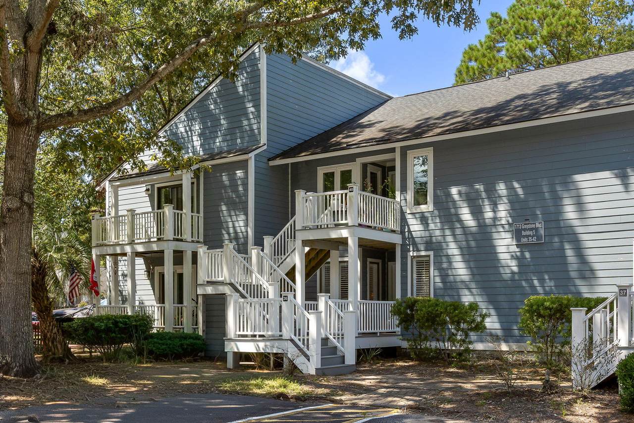 1713 Greystone - Photo 1