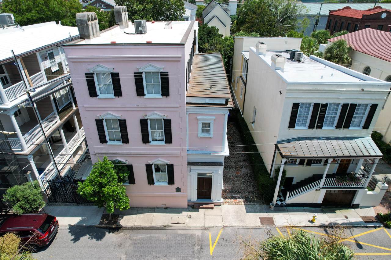 https://bt-photos.global.ssl.fastly.net/charleston/1280_boomver_1_26026551-2.jpg