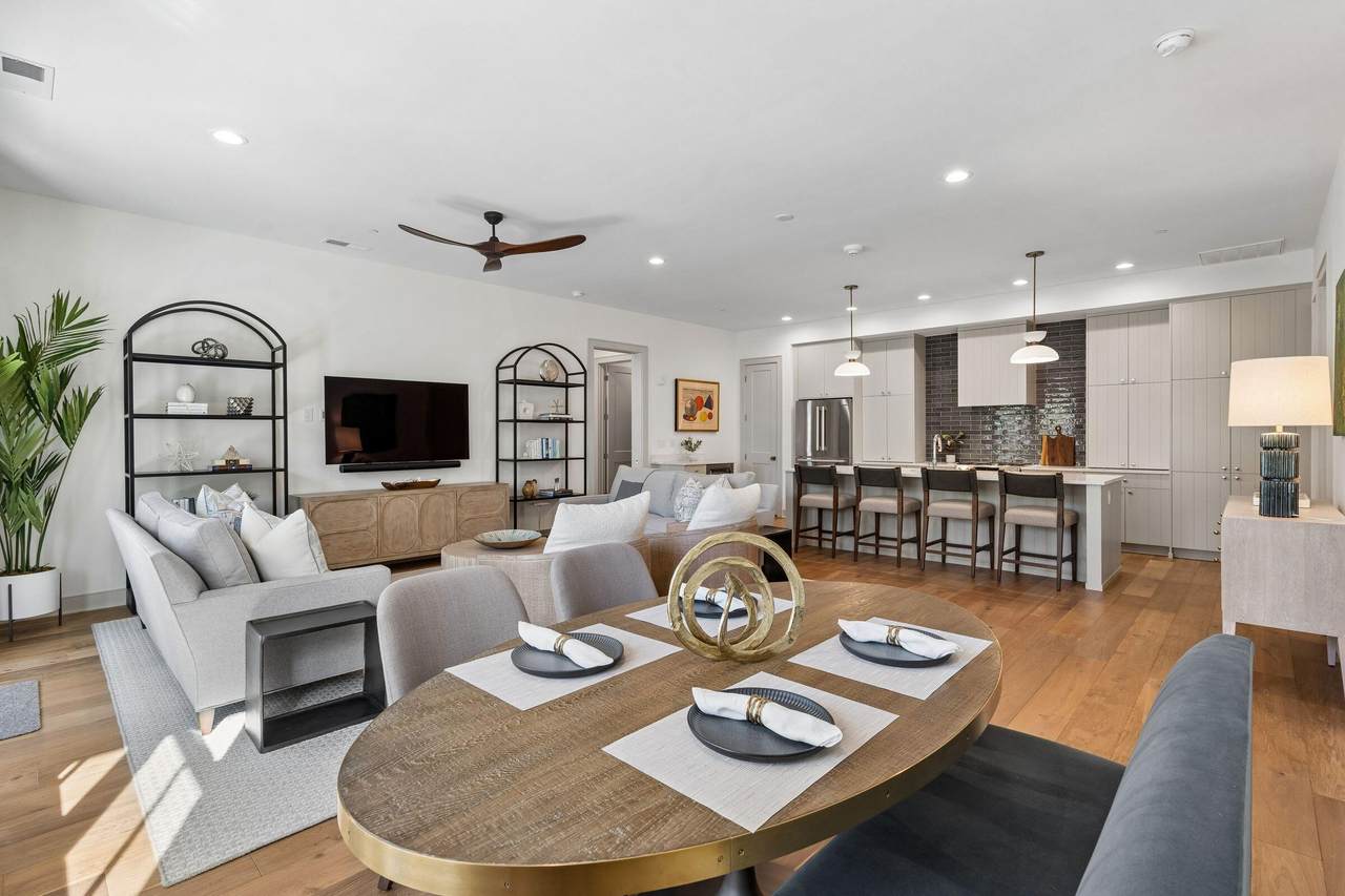 320 Longshore Street - Photo 1