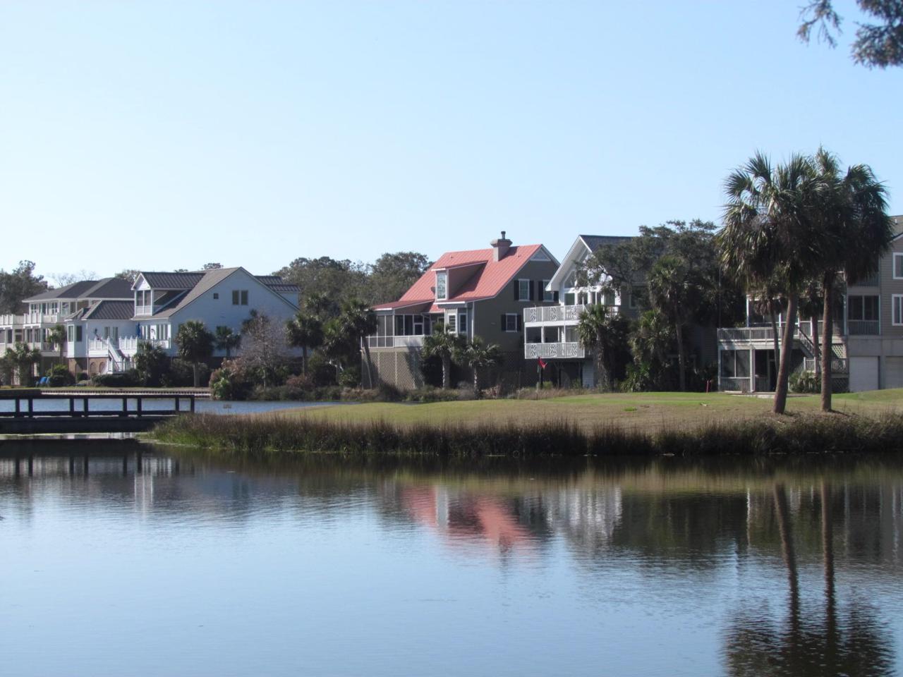 3601 Docksite Rd - Photo 1