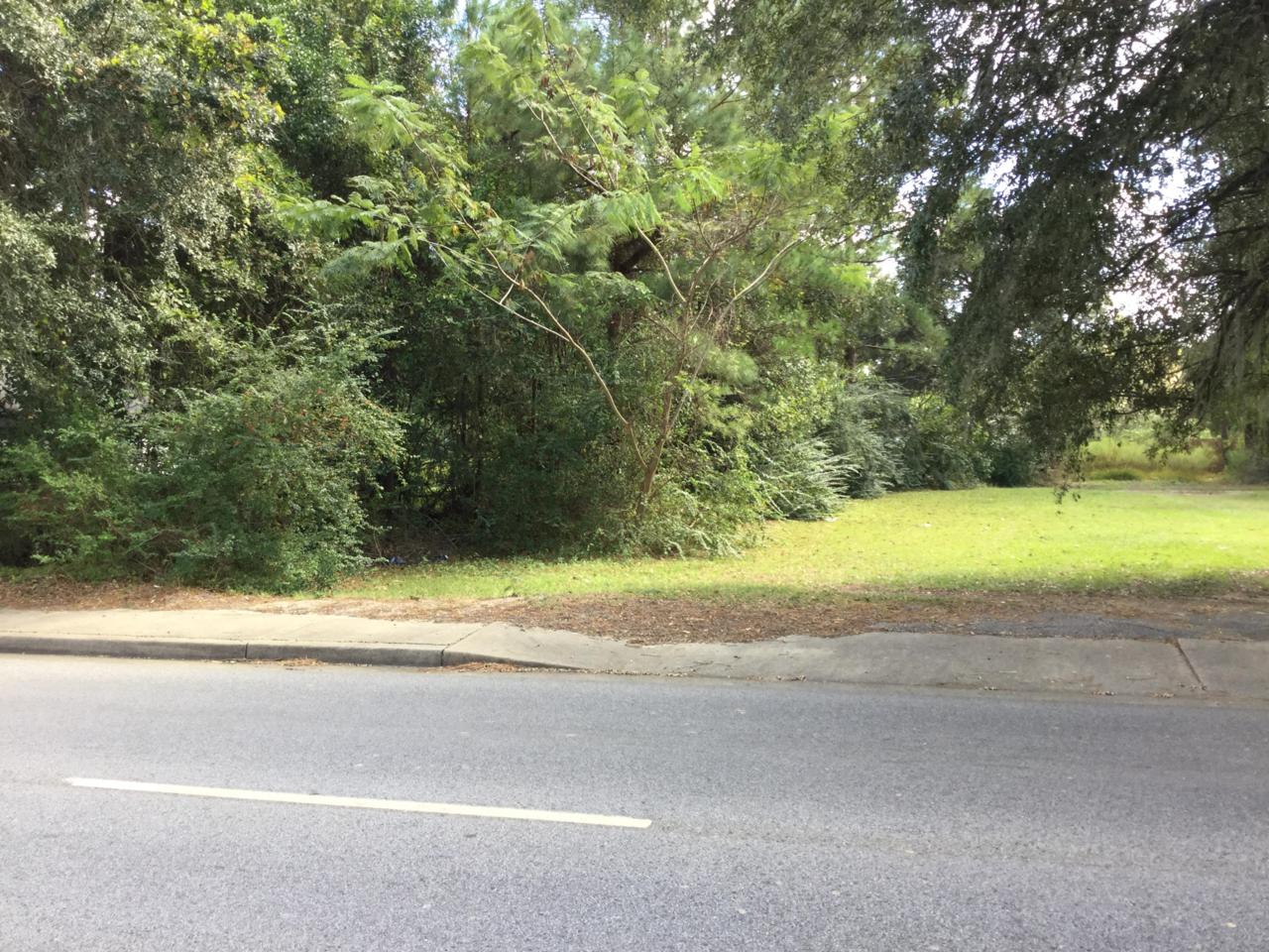 304 Live Oak Drive - Photo 1