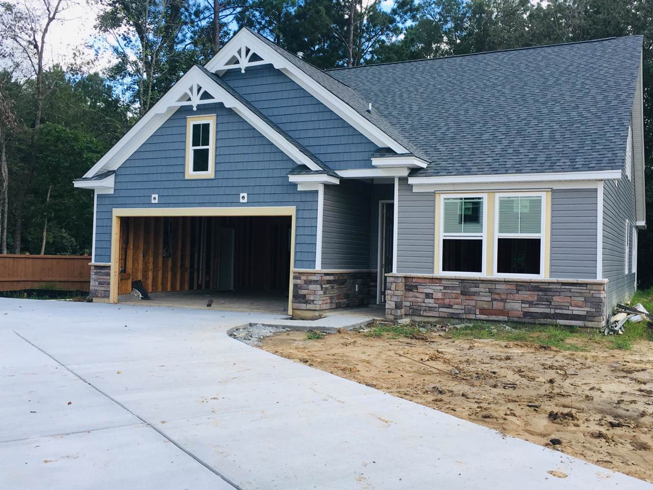 225 Whirlaway Drive - Photo 1