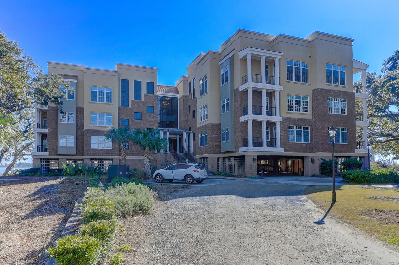 108 Fairbanks Oak Alley - Photo 1