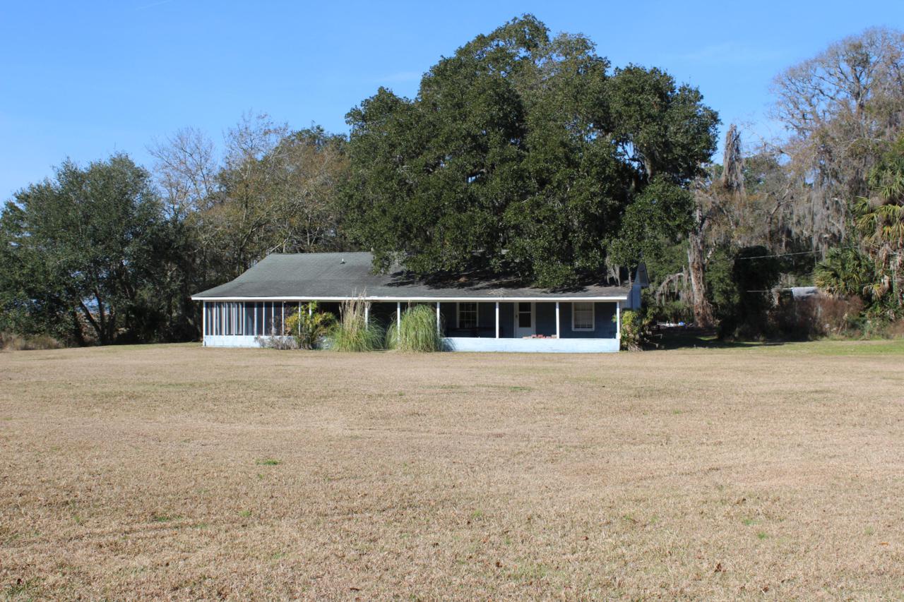 7639 White Point Road - Photo 1