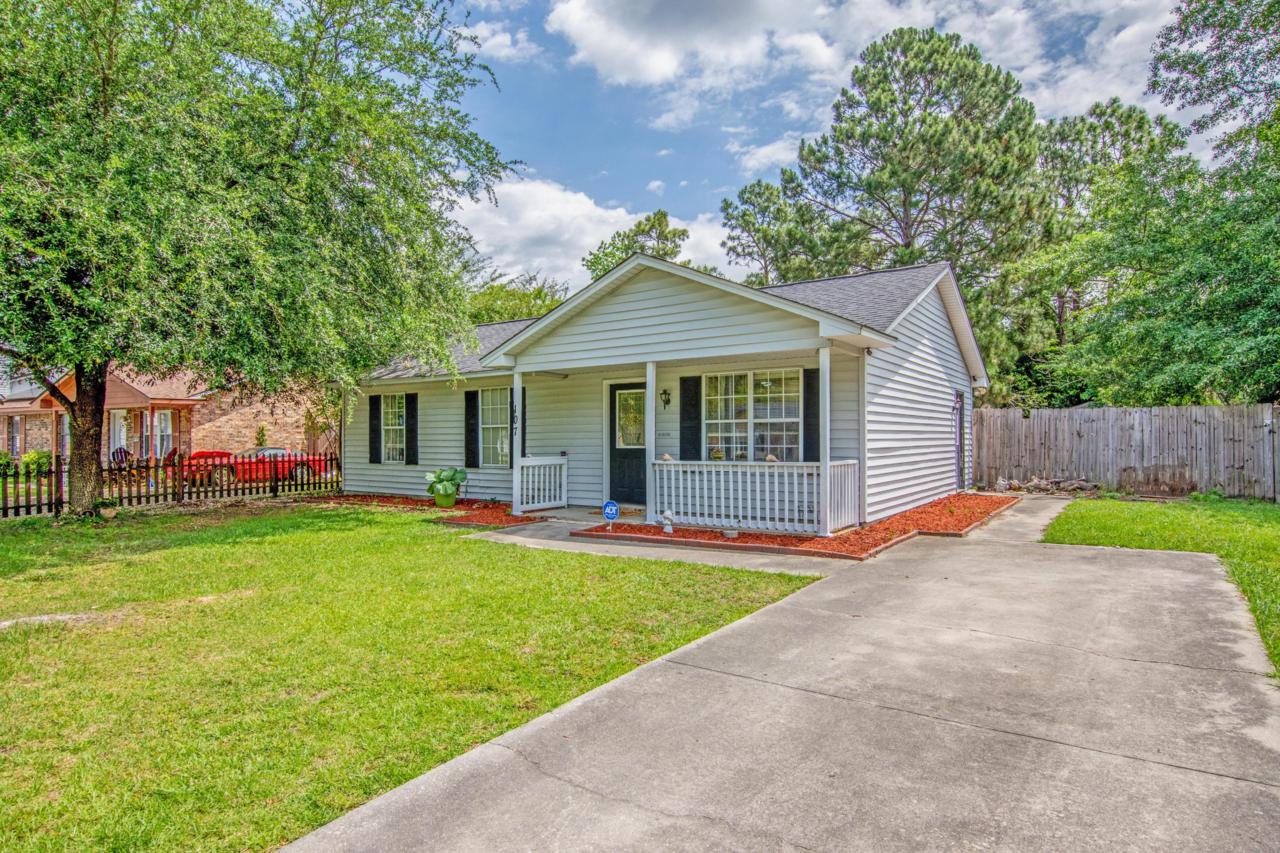 107 Miken Lane - Photo 1