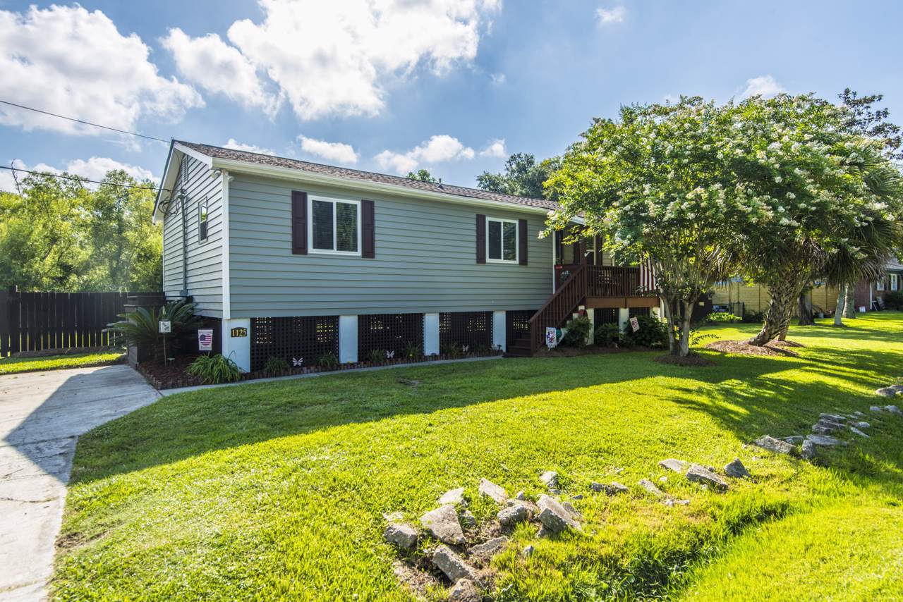 1125 Oceanview Road - Photo 1