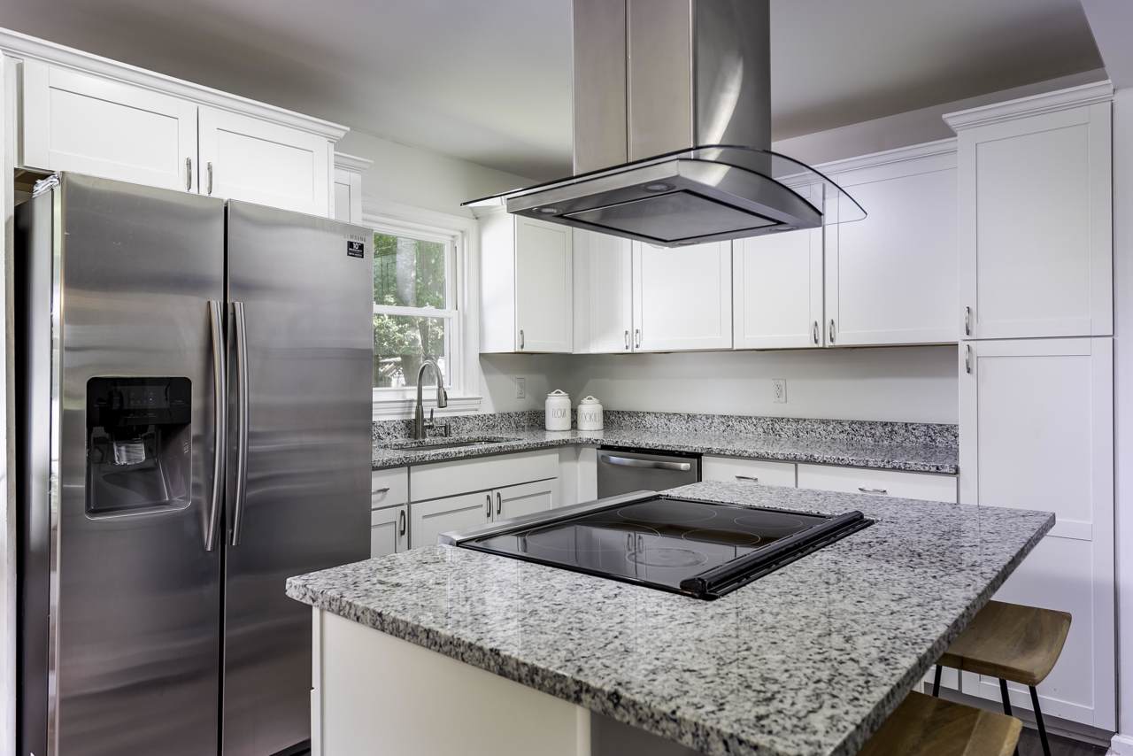 5215 Dolphin Street - Photo 1
