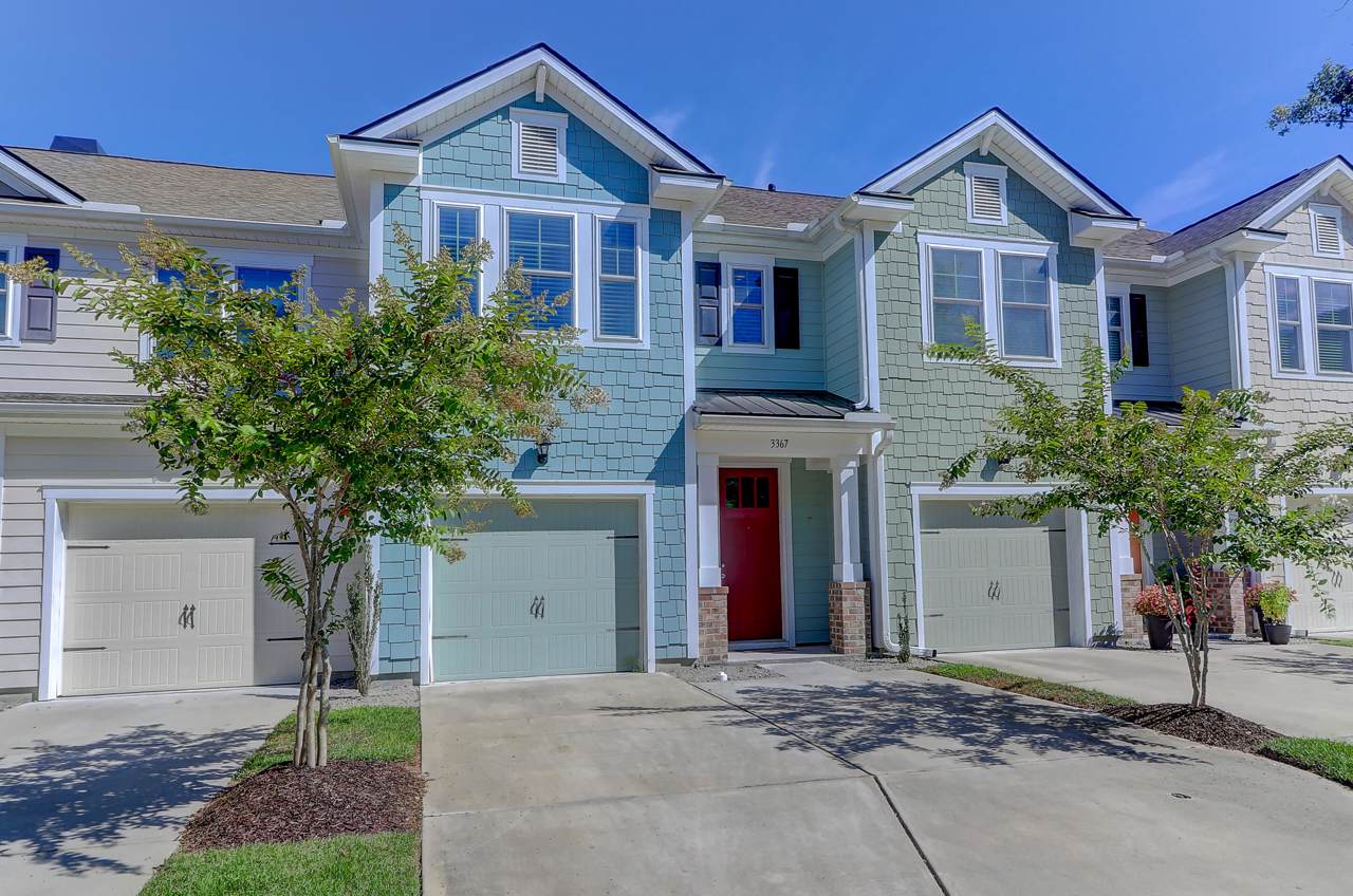 3367 Eastman Drive - Photo 1