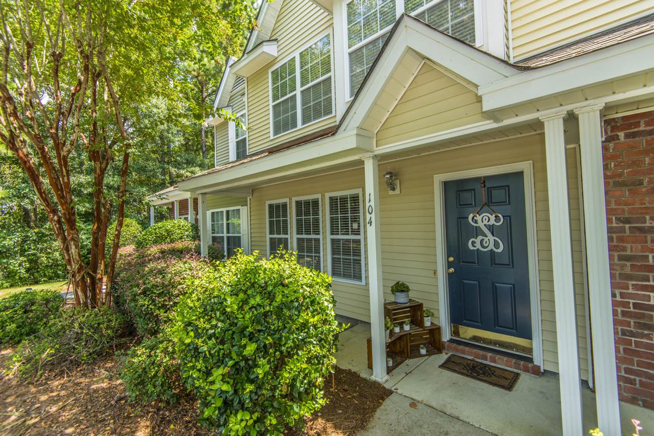 104 Leyland Court - Photo 1