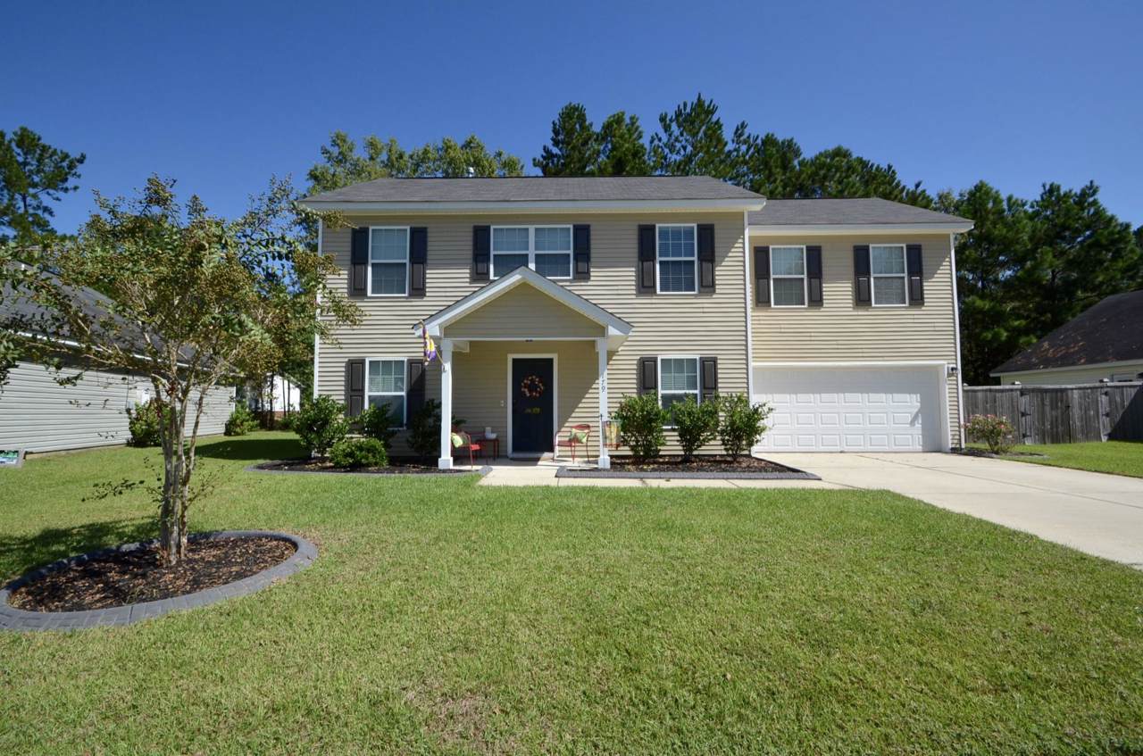 179 Blackstone Drive - Photo 1