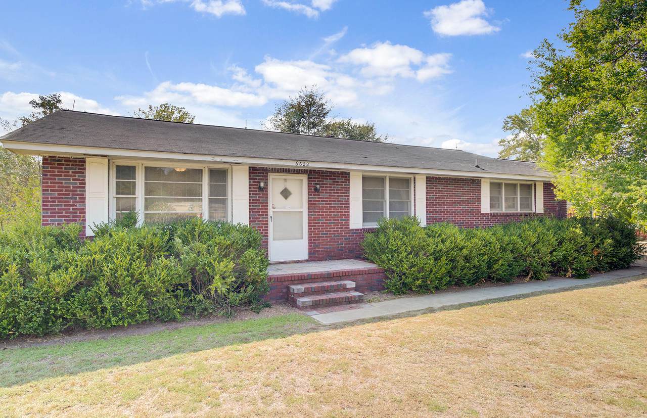 9622 Charleston Highway - Photo 1