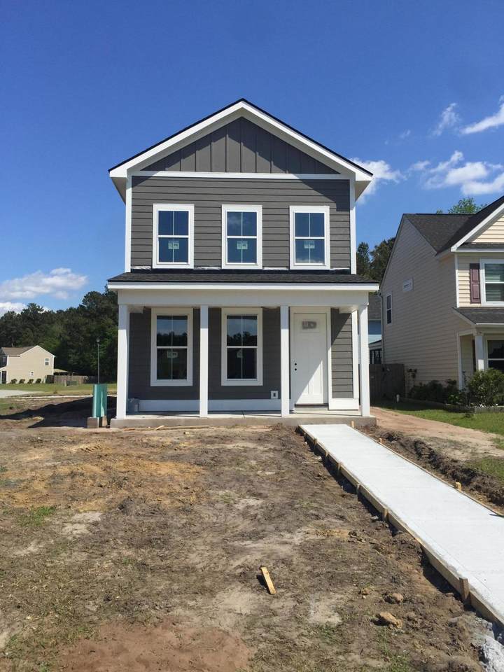 300 Salamander Court - Photo 1