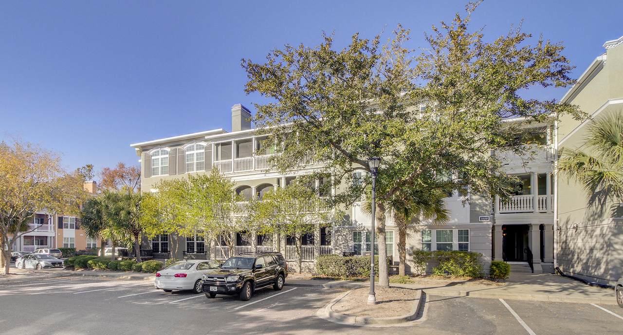 1636 Telfair Way - Photo 1