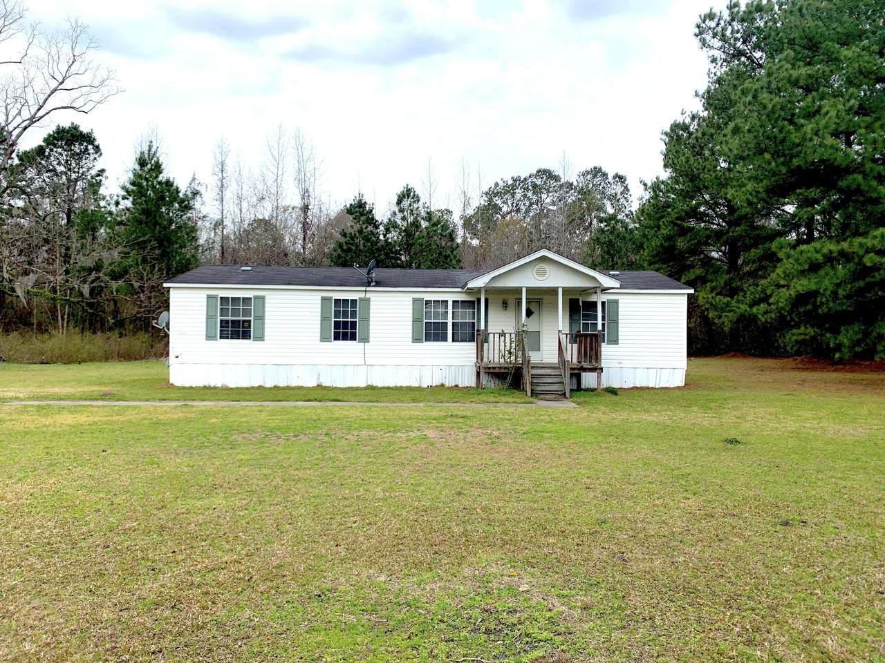 137 Cricket Drive - Photo 1