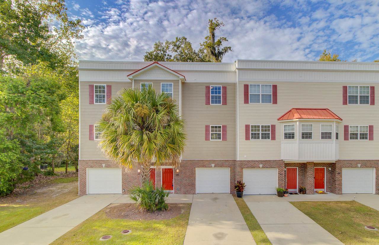 4608 Palm View Circle - Photo 1