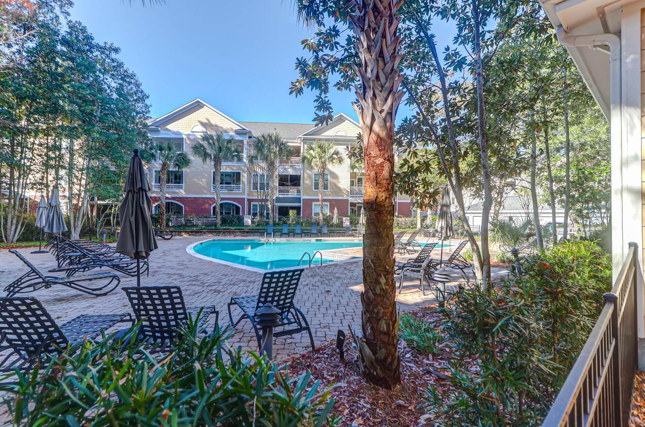 200 Bucksley Lane - Photo 1