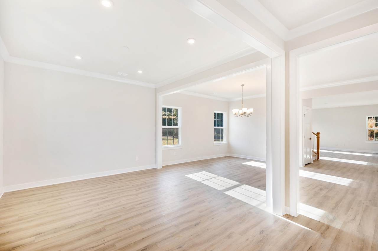 131 Country Oaks Lane - Photo 1