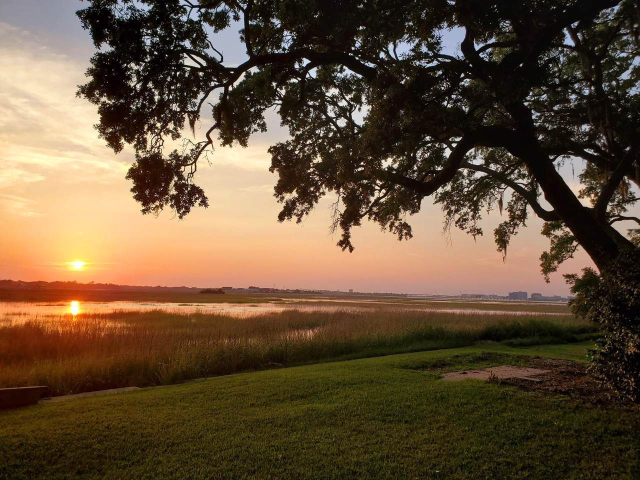 1040 Fort Sumter Drive - Photo 1