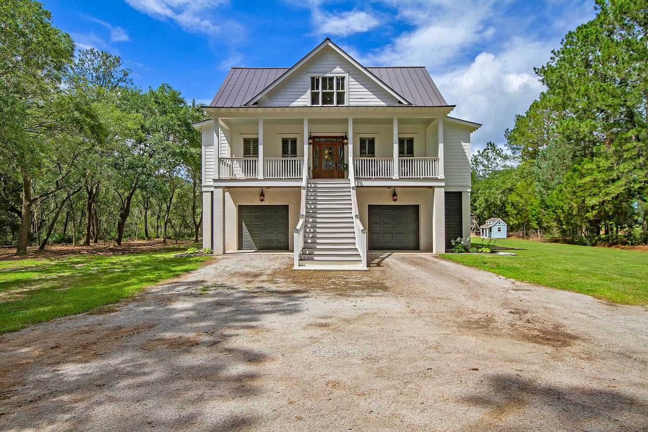 4698 Archfield Avenue - Photo 1