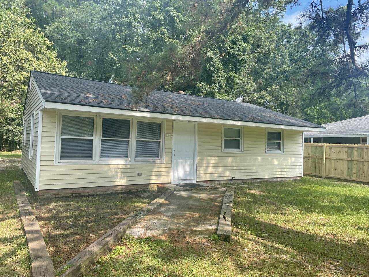 2316 Falcon Road - Photo 1