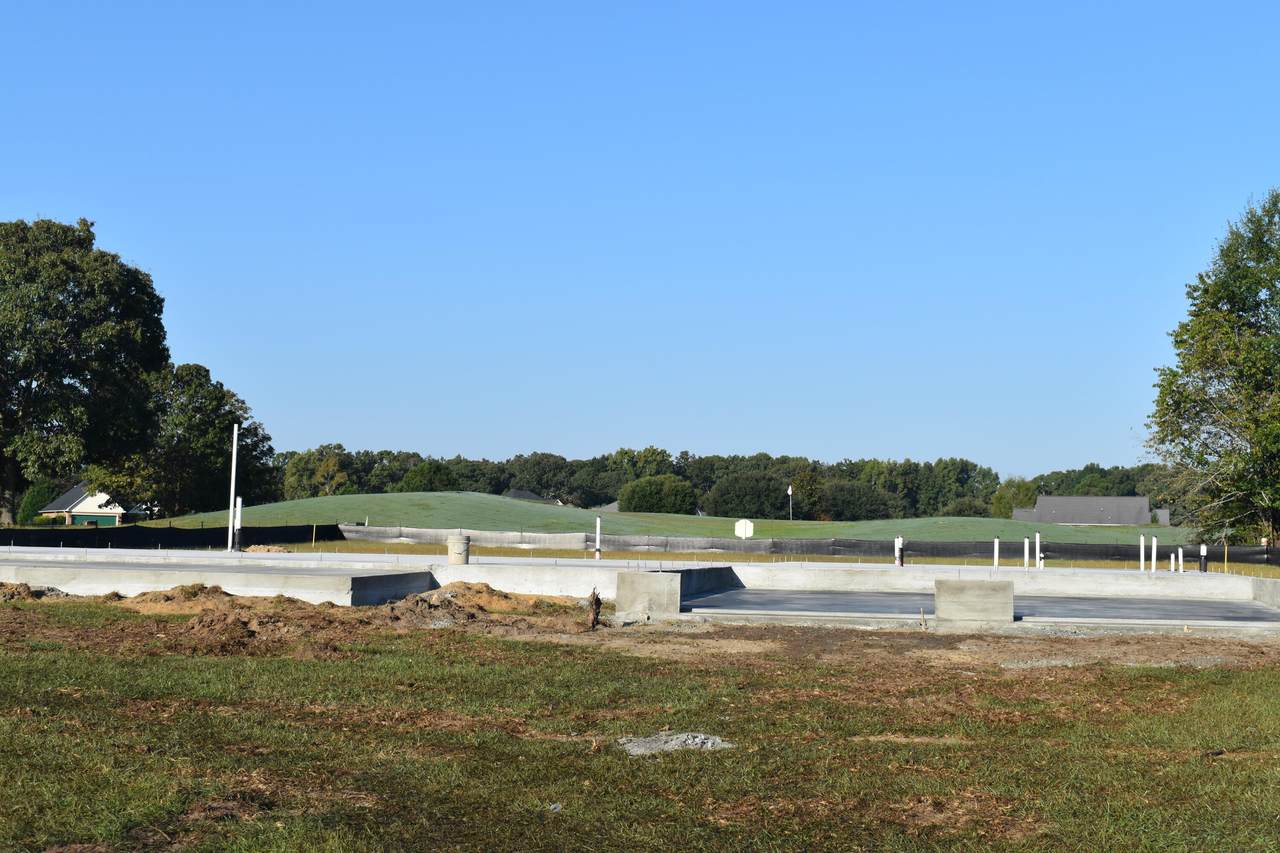 121 Plantation Drive - Photo 1