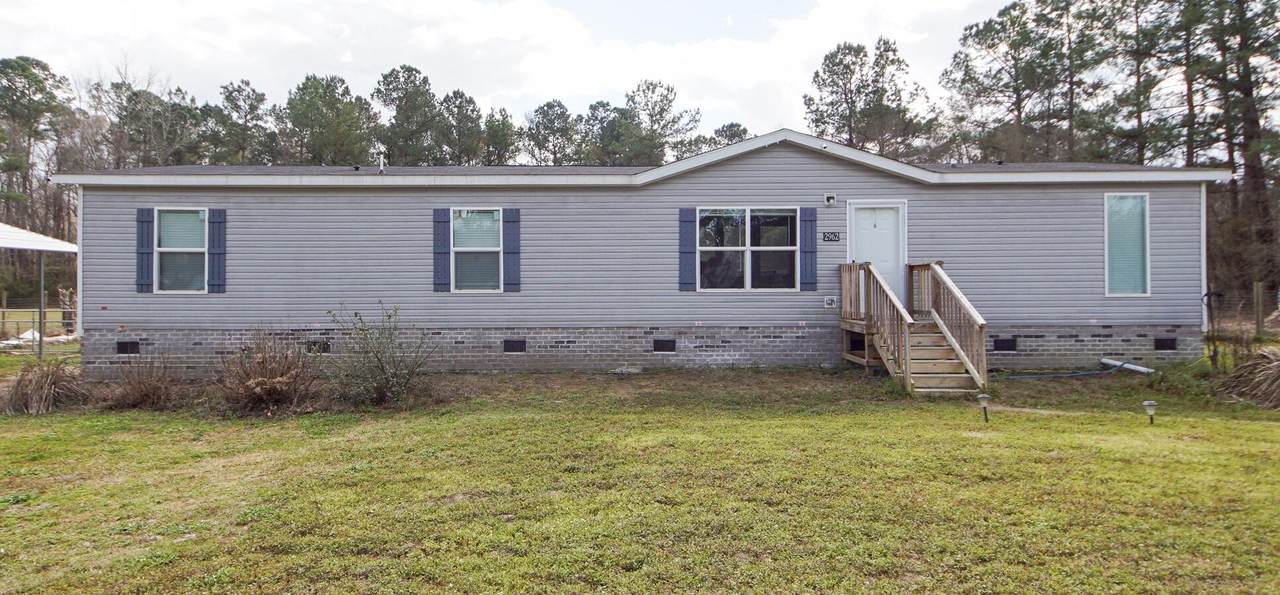 2962 Hughes Drive - Photo 1