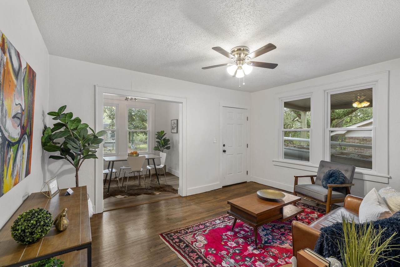 2378 Sorentrue Avenue - Photo 1