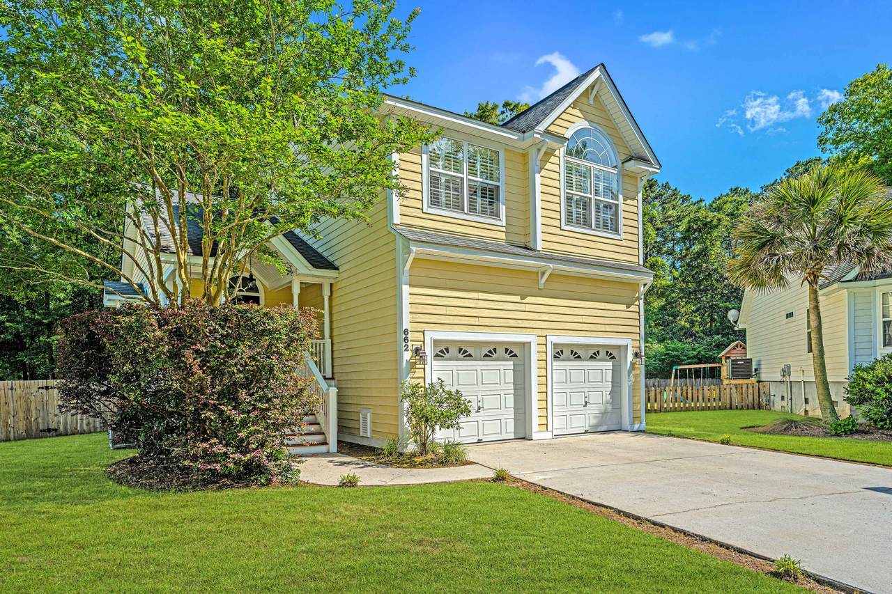 662 Stoneboro Court - Photo 1
