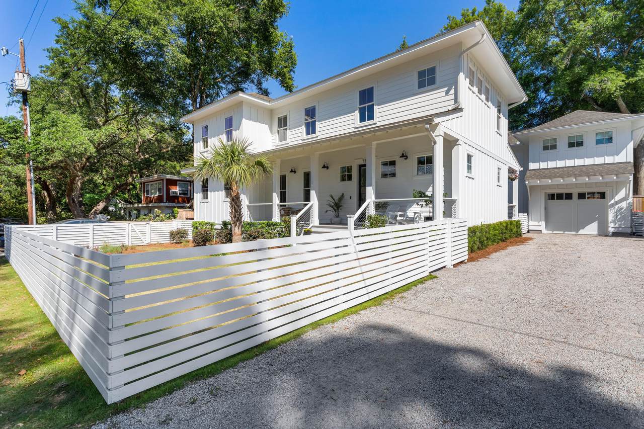 733 Atlantic Street - Photo 1