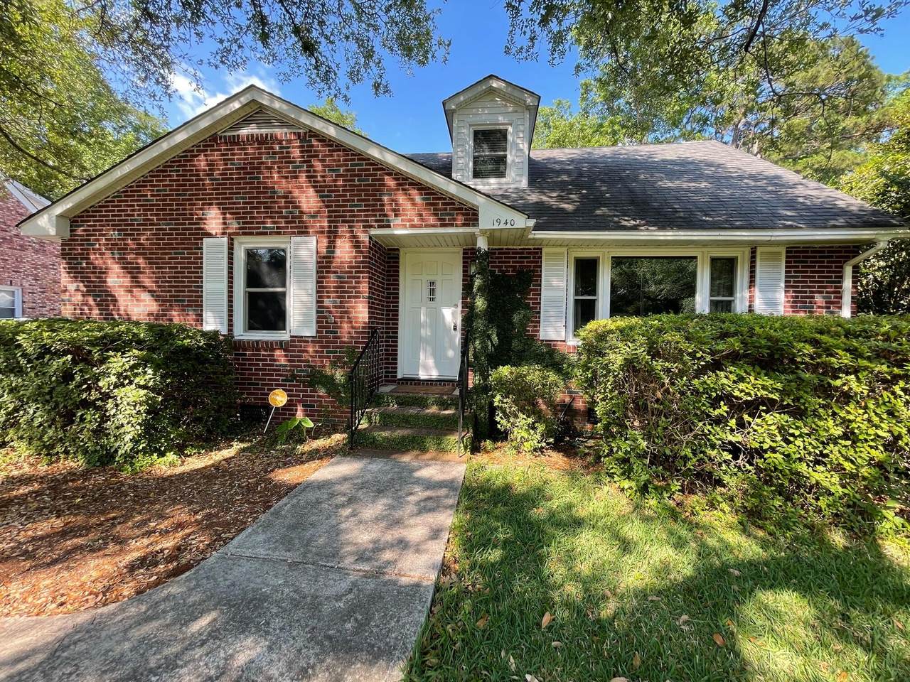 1940 Teakwood Road - Photo 1