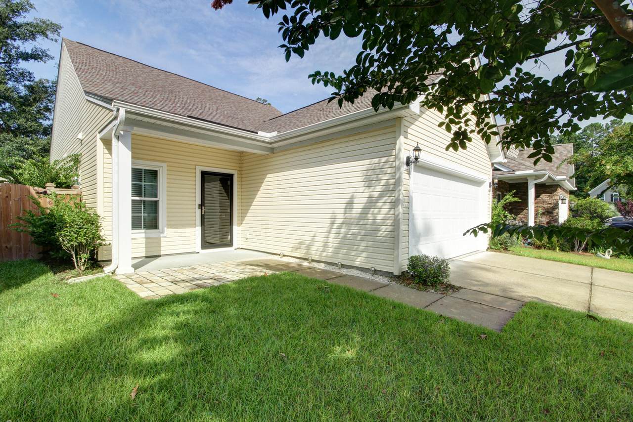 1516 Oldenburg Drive - Photo 1