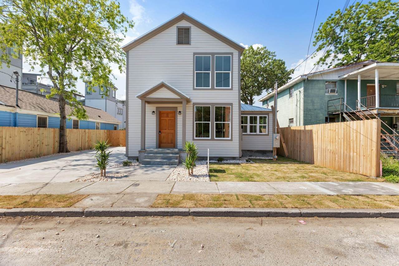 48 Simons Street - Photo 1